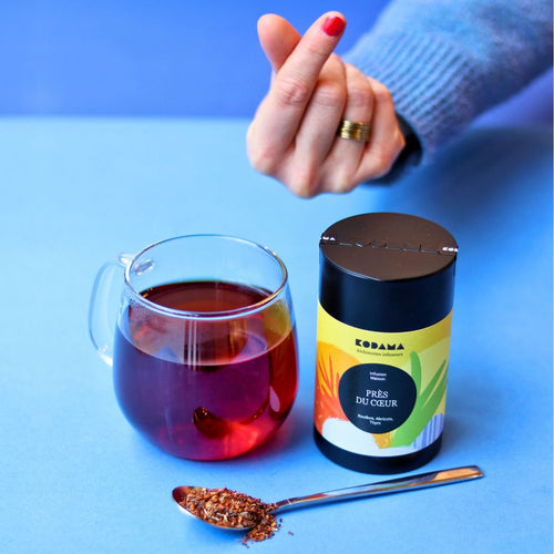 Près du Cœur Bio – Rooibos, Abricots, Thym – Kodama Paris -  Elixir - Tasse - Boite 